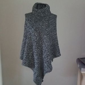 Sonoma Sweater Poncho L-XL
